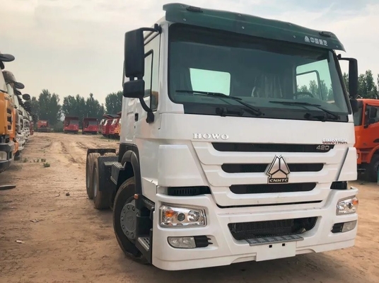 Sinotruk digunakan dan Traktor Truk Trak 6 * 4 dengan jenis transmisi manual
