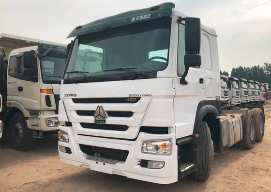 Sinotruk digunakan dan Traktor Truk Trak 6 * 4 dengan jenis transmisi manual