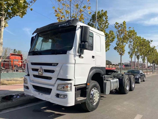 Sinotruk digunakan dan Traktor Truk Trak 6 * 4 dengan jenis transmisi manual