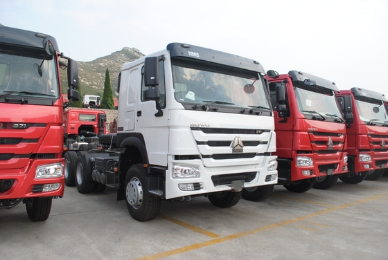 Jual Traktor Truk Sinotruk dengan standar emisi Euro 2 5600x2300x1500