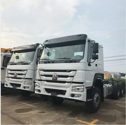 Kendaraan kargo bekas Trailer Head Tractor Truck dengan standar emisi Euro 2