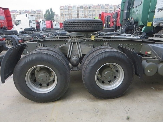 Kendaraan kargo bekas Trailer Head Tractor Truck dengan standar emisi Euro 2