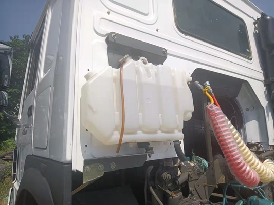 Sinotruk HOWO Traktor Truk Kepala dengan sertifikasi ISO Aman Pembayaran