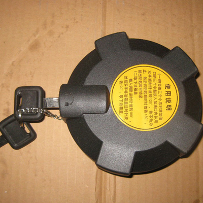 ISO9001 Bagian Sistem Brek Tutup Tabung Outlet Wg9725550053 Tutup Tangki Bahan Bakar untuk Versi