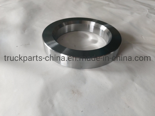 Sinotruk HOWO Truck Parts Inner Ring Bearing Oil Seal 199114520136 untuk kendaraan hitam