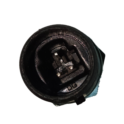 Sinotruk HOWO Sensor Tekanan Minyak Mesin Truk Vg1092090311 untuk Wd615/Wd618/Wp10/Wp12/D12