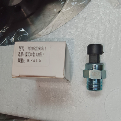 Sinotruk HOWO Sensor Tekanan Minyak Mesin Truk Vg1092090311 untuk Wd615/Wd618/Wp10/Wp12/D12
