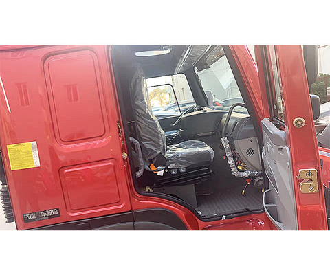 371 HP Sinotruk Heavy Duty Truck HOWO 10 Cabin Wheel Driving System Bagian untuk Manfaat