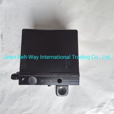 Hitam Sinotruk HOWO Truck Parts Cabin Hand Pump Wg9719820001 untuk sistem rem