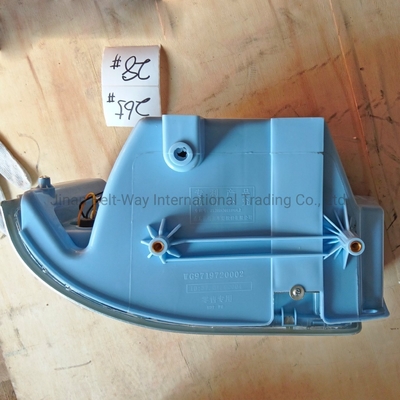 40cm*20cm*20cm Ukuran Paket HOWO Lampu depan Truk Wg9716720002 untuk Keuntungan Anda
