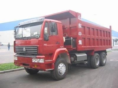 Desain Ban Radial Sinotruck HOWO 6X4 Dump Truck untuk kebutuhan Anda