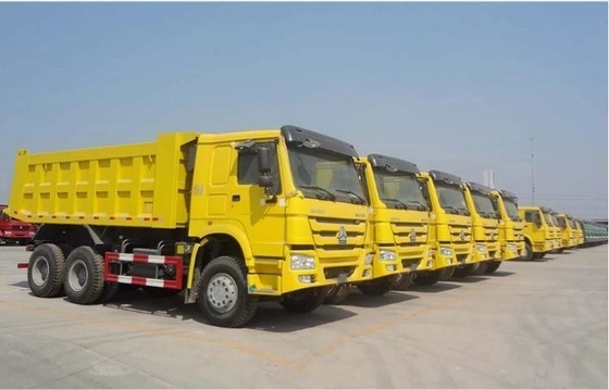 Sinotruk HOWO 30ton-50ton 8X4 6X4 10 Roda Digunakan Tipper Dumper Belakang Dumping Tipping