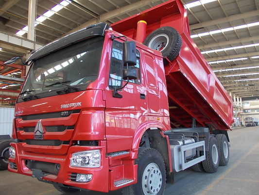 Heavy Duty 6×4 Drive Wheel Sinotruk HOWO Dump Trucks Tipper dengan Sertifikasi Ban ISO