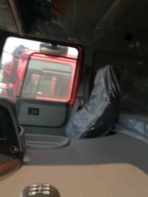 Dibuat dari tangan kedua Front Lifting Style Dumping Type Heavy Duty Dipakai Dump Truck Tipper
