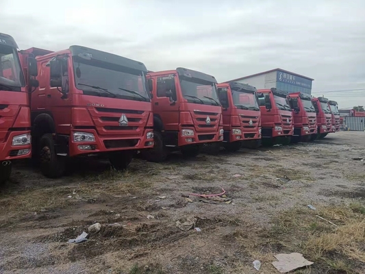 Desain ban tanpa tabung Sinotruk HOWO 336-380HP Truk dump dengan tenaga kuda 351-450hp
