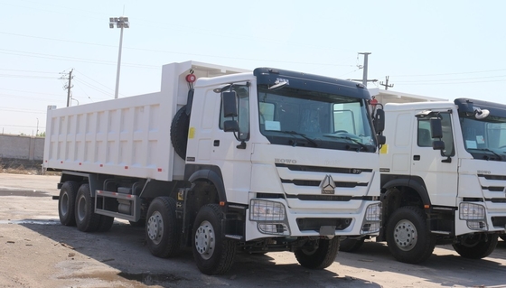 Transmisi manual Sinotruk 6X4 RC Truck Tipper 60ton Dump Truck dengan Chassis Hova