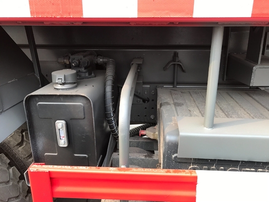 Transmisi manual Sinotruk 6X4 RC Truck Tipper 60ton Dump Truck dengan Chassis Hova