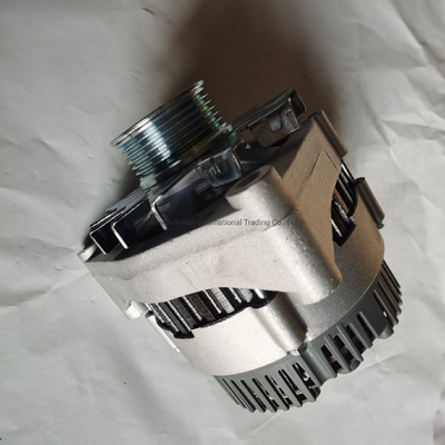 Alternator suku cadang truk berat untuk Sinotruk Shacman FAW Vg1560090012 9.726L Perpindahan
