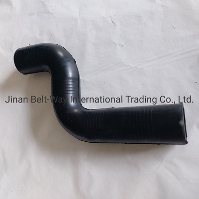 Sinotruk HOWO Bagian Radiator Intake Pipe Az9719530111-1 untuk Keandalan Transmisi