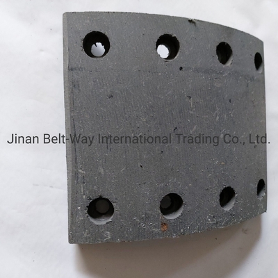 Bagian-bagian sistem kemudi Lembar rem hitam Wg9100440029 untuk Sinotruk HOWO Truck Parts