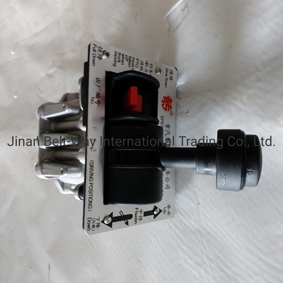 Sinotruk HOWO Truck Parts Truck Spare Parts Hand Brake Valve Wg9000360165 untuk pasar