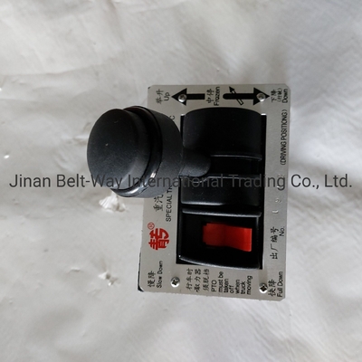 Sinotruk HOWO Truck Parts Truck Spare Parts Hand Brake Valve Wg9000360165 untuk pasar