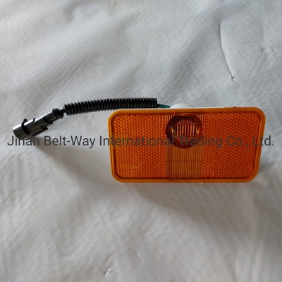 Sinotruk HOWO Truck Parts Side-Marker Lamp Wg9100720012/2 Fungsionalitas yang sangat baik