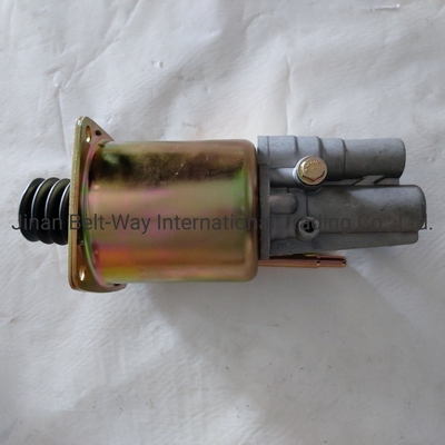 Bagian sistem rem Wg9725230040 Silinder penggerak kopling untuk Sinotruk HOWO Truck OEM