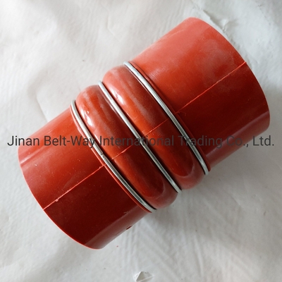 USD Pembayaran Didukung Sinotruk HOWO Truck Parts Intercooler Outlet Hose Wg9719530108